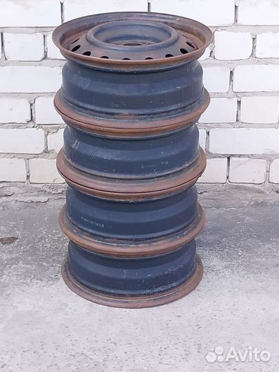 Диски R15 Тойота