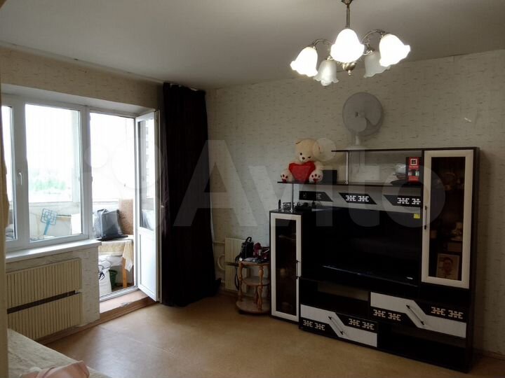 2-к. квартира, 53 м², 4/10 эт.