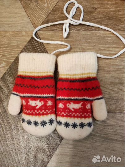 Варежки, шапки 1-2 года