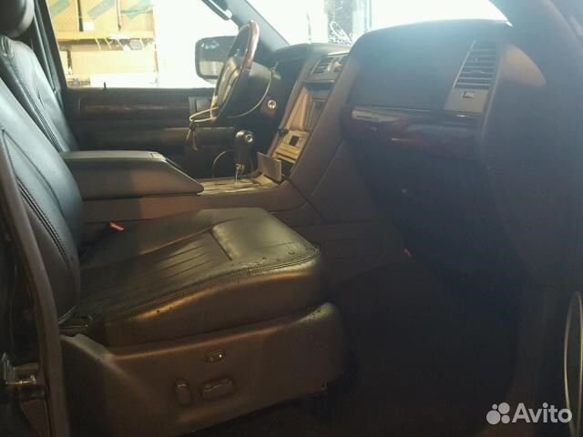Разбор на запчасти Lincoln Navigator 2002-2006