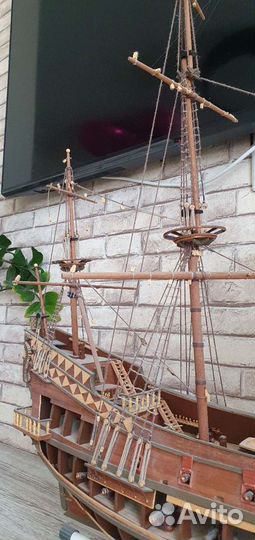 Модель парусника 