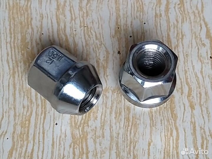 Гайки колесные разные