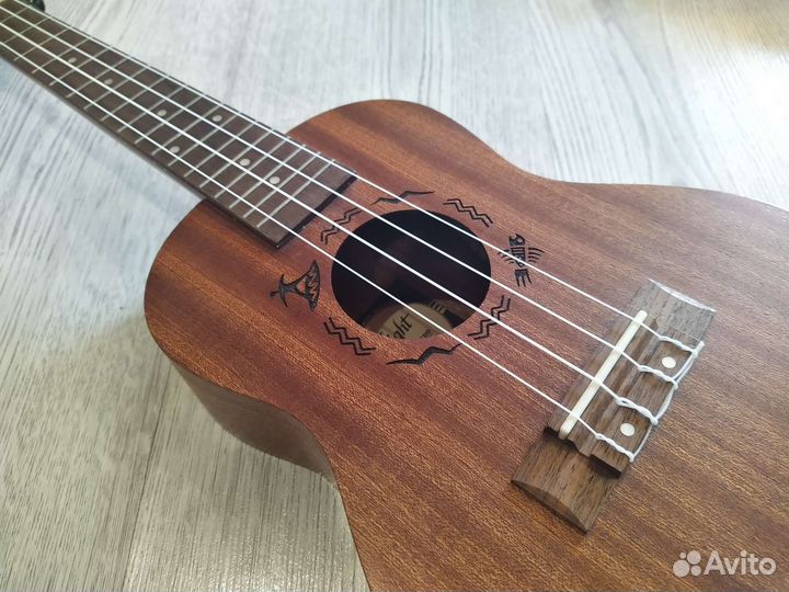 Укулеле flight