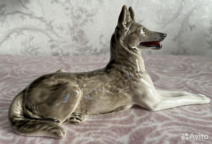 Статутка собака Овчарка фарфор СССР