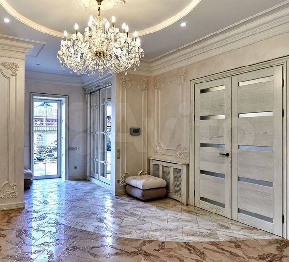 Дом 260 м² на участке 10 сот.