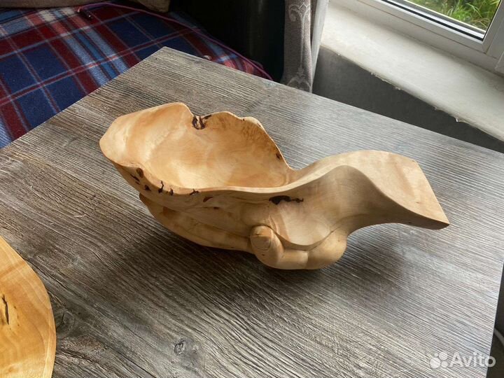 Резные изделия из дерева