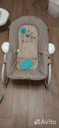 Шезлонг для новорожденных