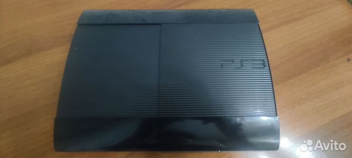 Sony PS3 super slim 2 геймпада 5 игр(не прошитая)