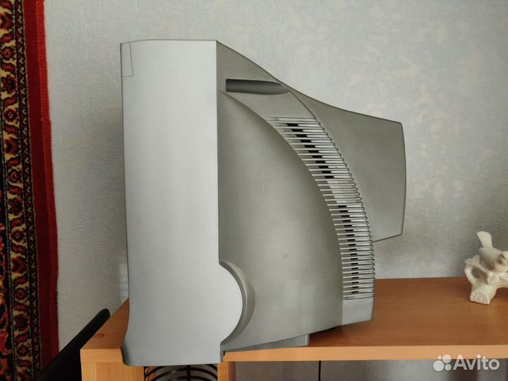Телевизор Samsung CS-14F10R