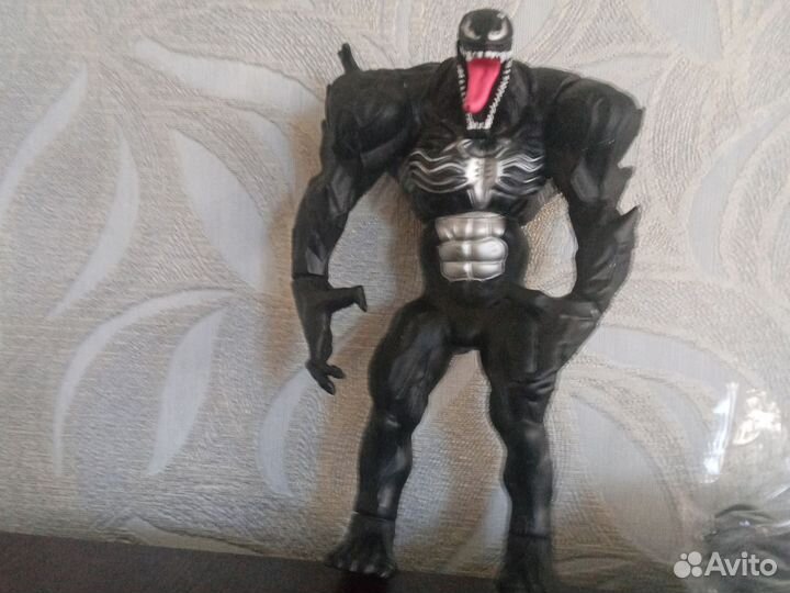 Продаю венома