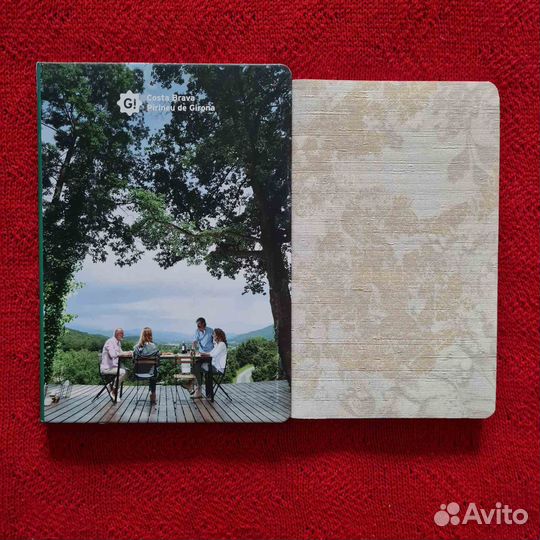 Блокноты, ежедневники