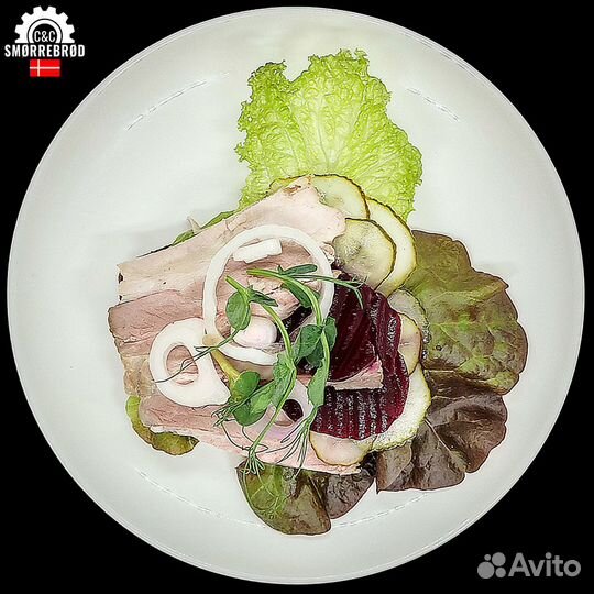 Доставка скандинавской еды - смёрреброды и торты