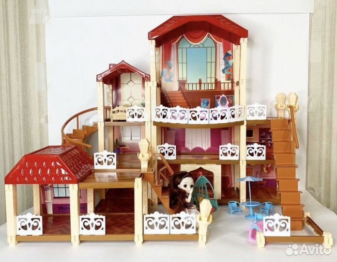 Кукольный домик новый