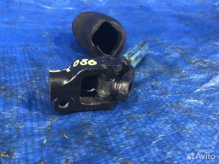 Карданчик рулевой Ssang Yong 4631008003