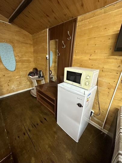 Дом 25 м² на участке 5 сот.