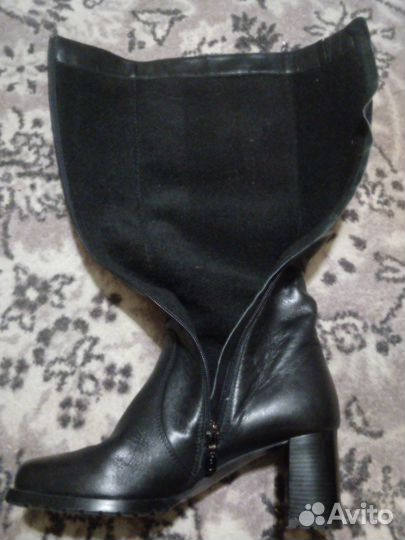 Сапоги кожаные женские осенние 37 размера