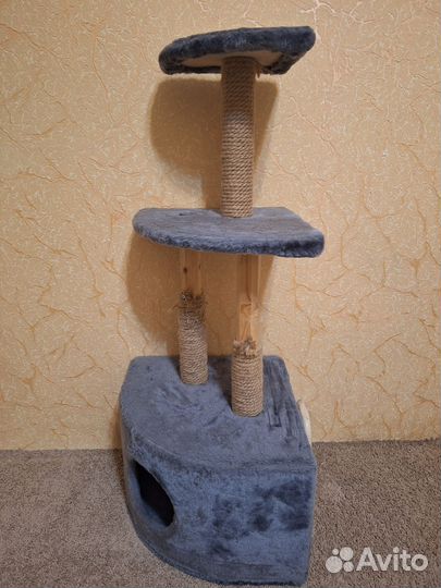 Когтеточка для кошек с домиком