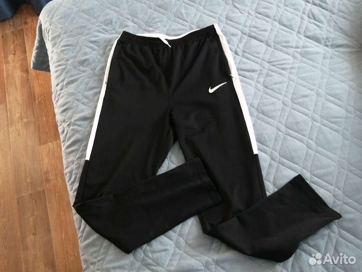 Спортивный костюм Nike для мальчика158-170