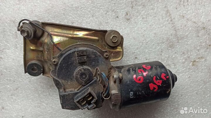 Моторчик стеклоочистителя Mazda 626 GE