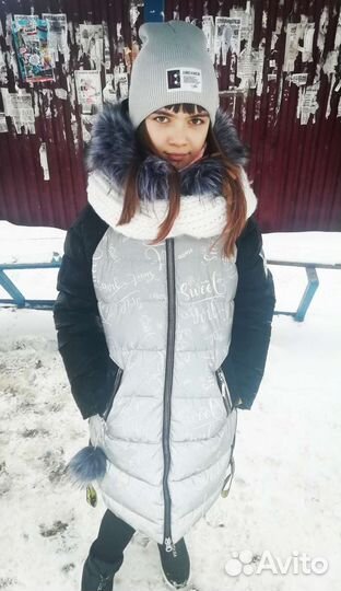 Пуховик на девочку