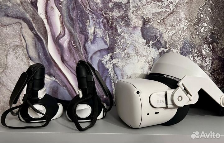 VR очки Oculus Quest 2 64 Gb в отличном состоянии