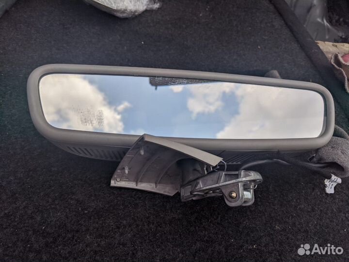 Зеркало заднего вида Mercedes W204