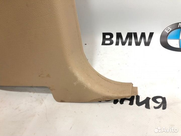 Обшивка центральной стойки правая Bmw X5 E53 рест