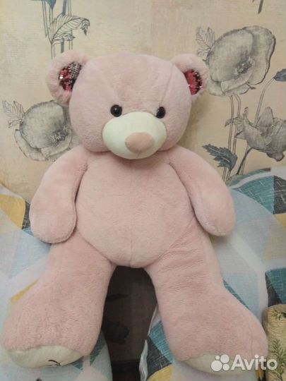 Плюшевый медведь