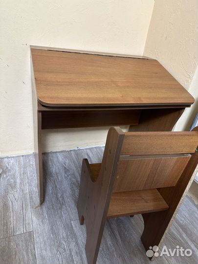 Парта +стул