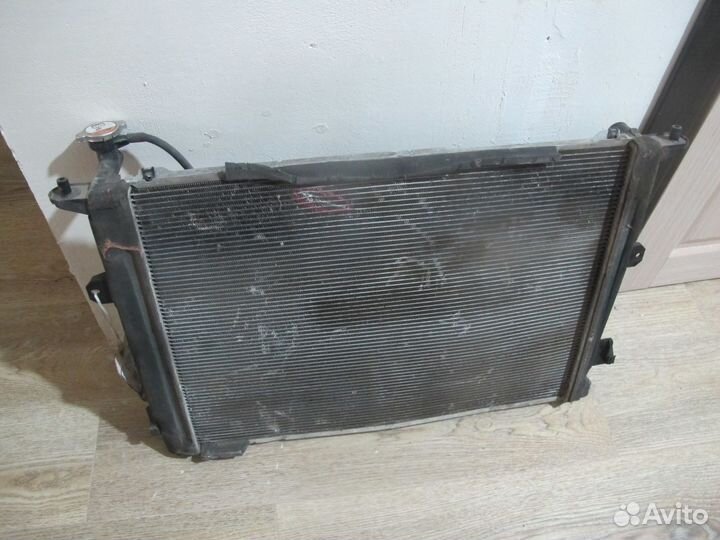 Радиатор Хюндай Экус 3,8