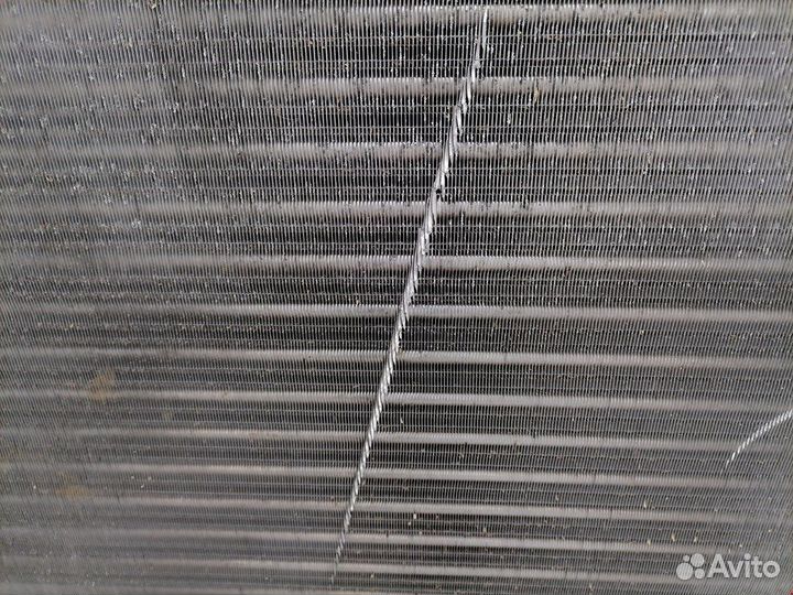 Радиатор основной для Volkswagen Golf 4