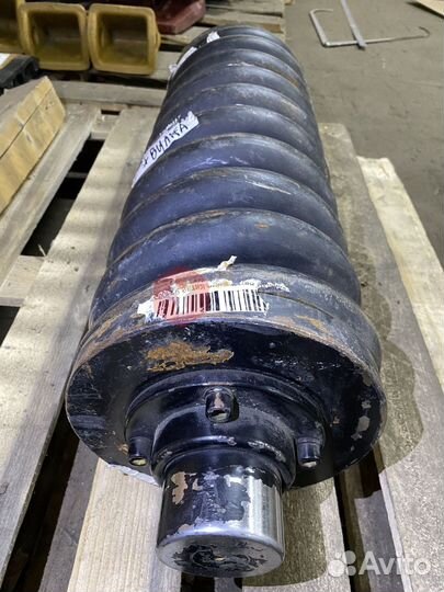 Натяжитель гусеницы Volvo PL4608