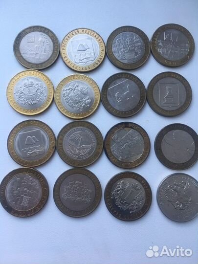 Продам юбилейные деньги