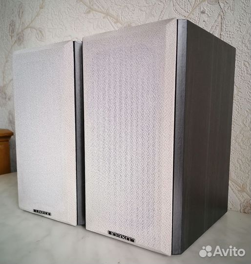 Колонки luxeon 2.0