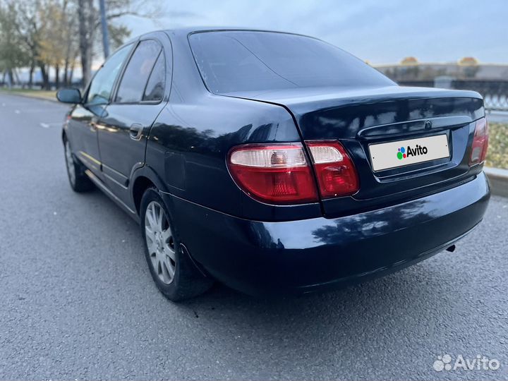 Nissan Almera 1.5 МТ, 2004, 290 000 км