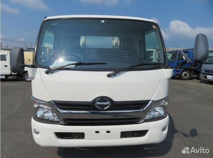 Hino 300 (Dutro), 2016