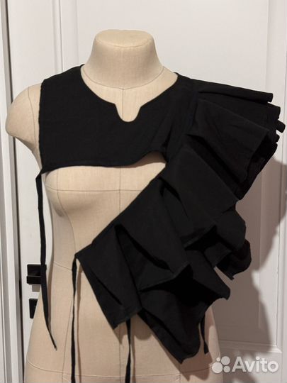 Волан рюша на жакет