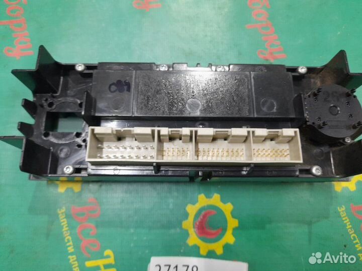 Блок управления климат-контролем Skoda Octavia A4