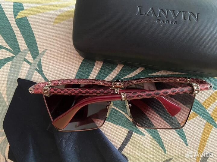 Солнцезащитные очки