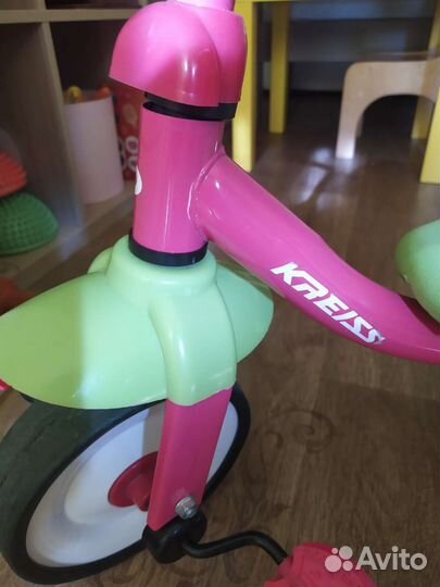 Трехколесный велосипед + конструктор