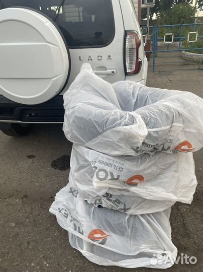 Pirelli Scorpion Verde All Season 215/65 R16