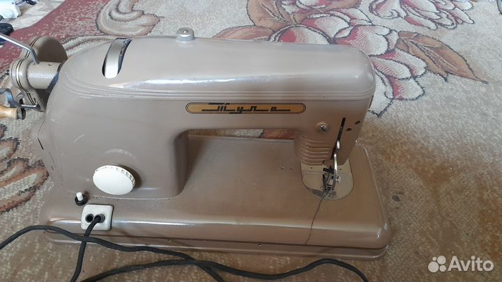 Швейная машинка Тула модель 1