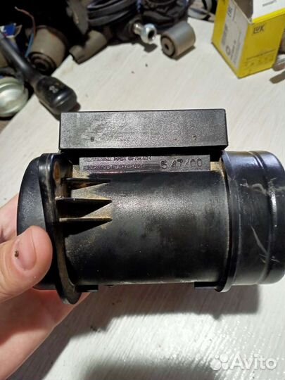 Датчик воздушного потока Ауди 80 В4