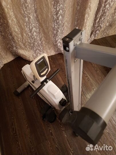 Гребной тренажер Torneo Octopus V-210