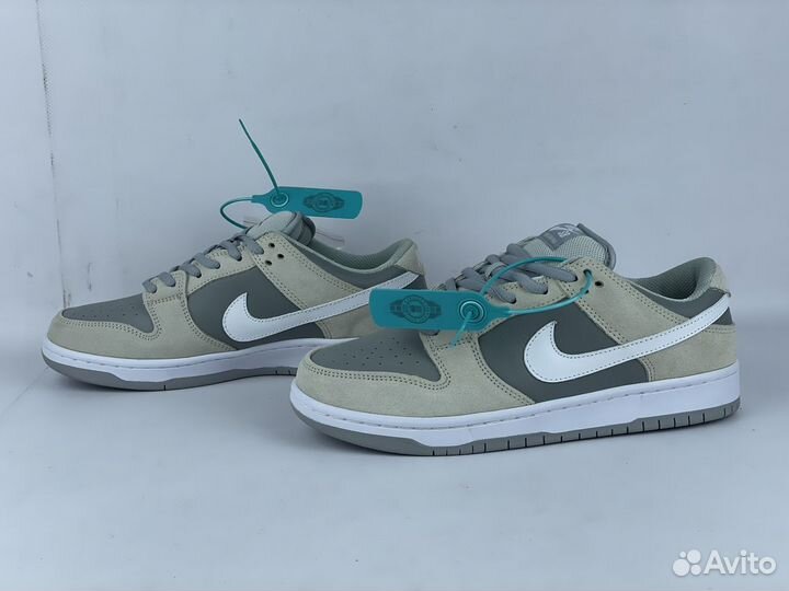 Nike sb Dunk low summit white wolf grey