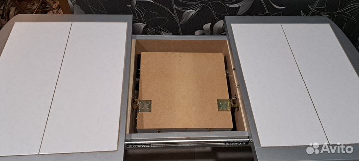 Стол кухонный раскладной с керамической плиткой