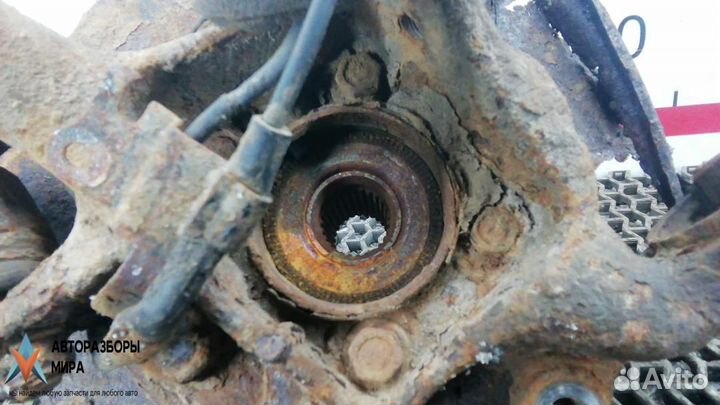 Ступица задняя левая Toyota RAV4 3 (XA30) 2006