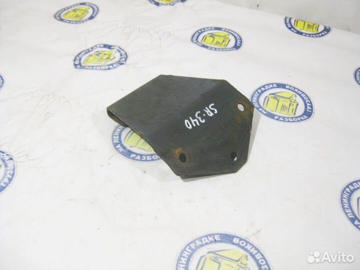 Кронштейн крыла подкабинного 1398873 scania, P,G,R