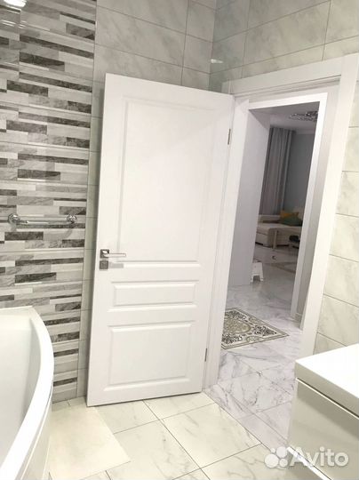 Межкомнатная дверь с установкой