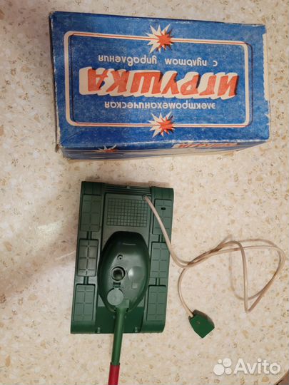 Игрушечный танк СССР